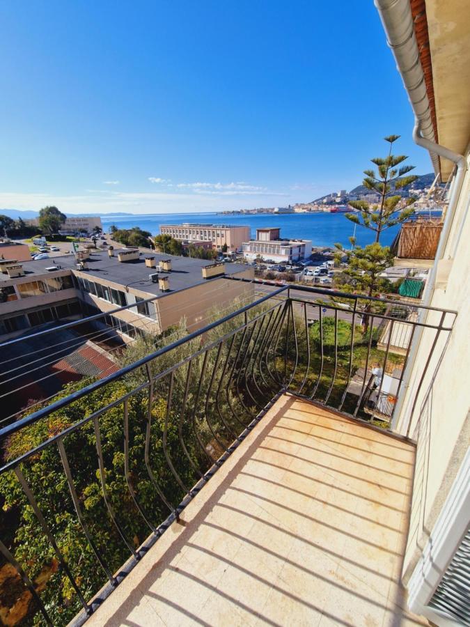 Incroyable T2 Plein De Charme Avec Balcon Vue A L'entree D'ajaccio Ajaccio (Corsica)
