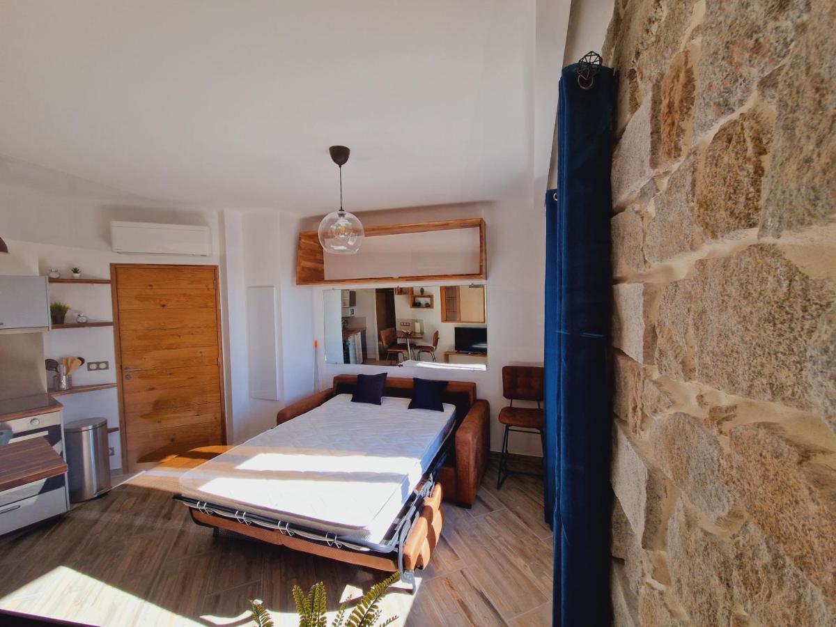 Incroyable T2 Plein De Charme Avec Balcon Vue A L'entree D'ajaccio